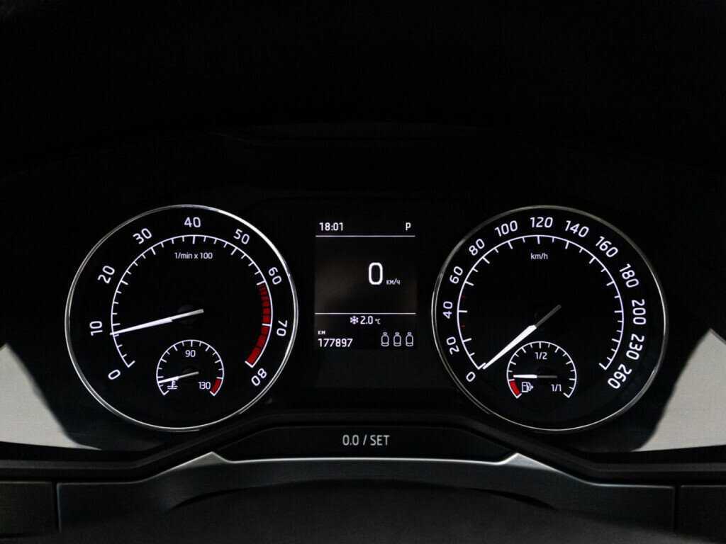 Купить Skoda Superb, 2017, 177 896 км, фото №12