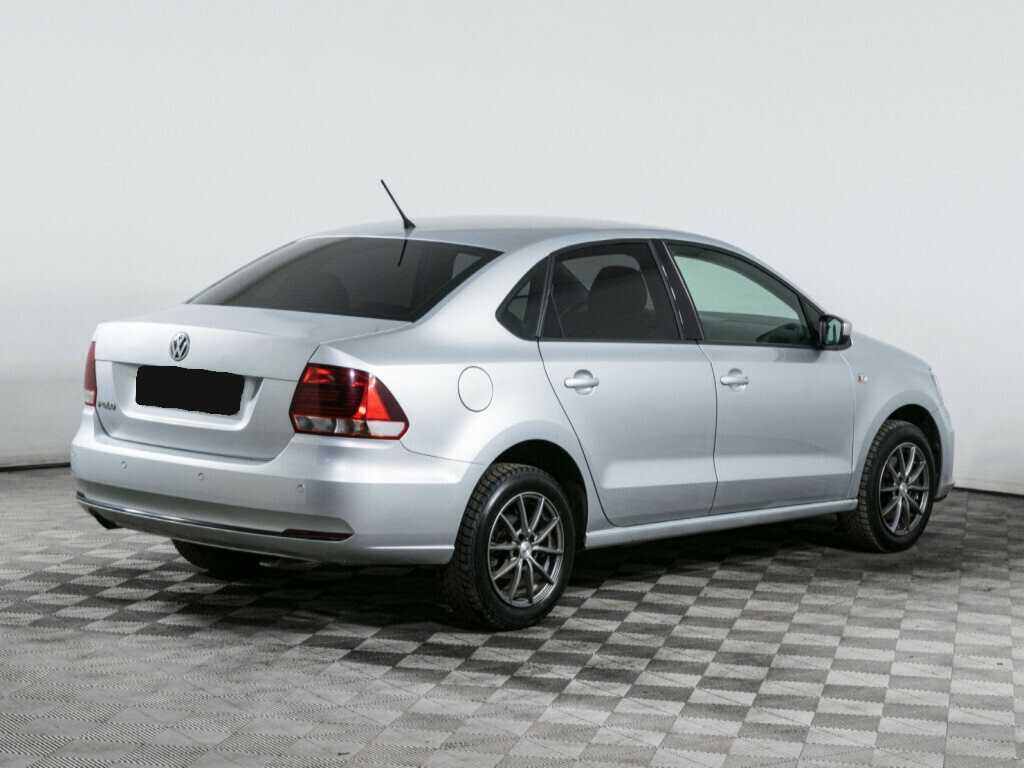 Купить Volkswagen Polo, 2016, 87 000 км, фото №4
