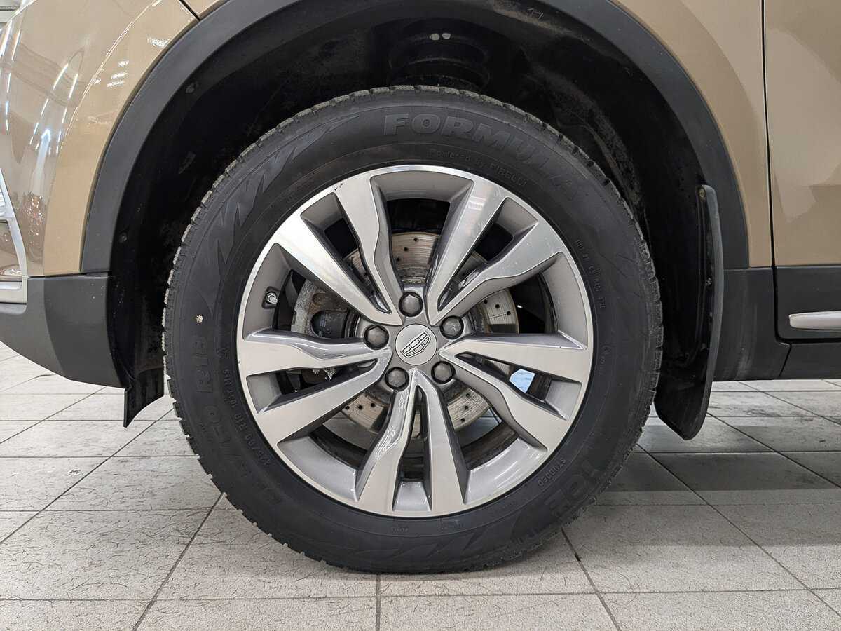 Купить Geely Atlas, 2019, 153 596 км, фото №12
