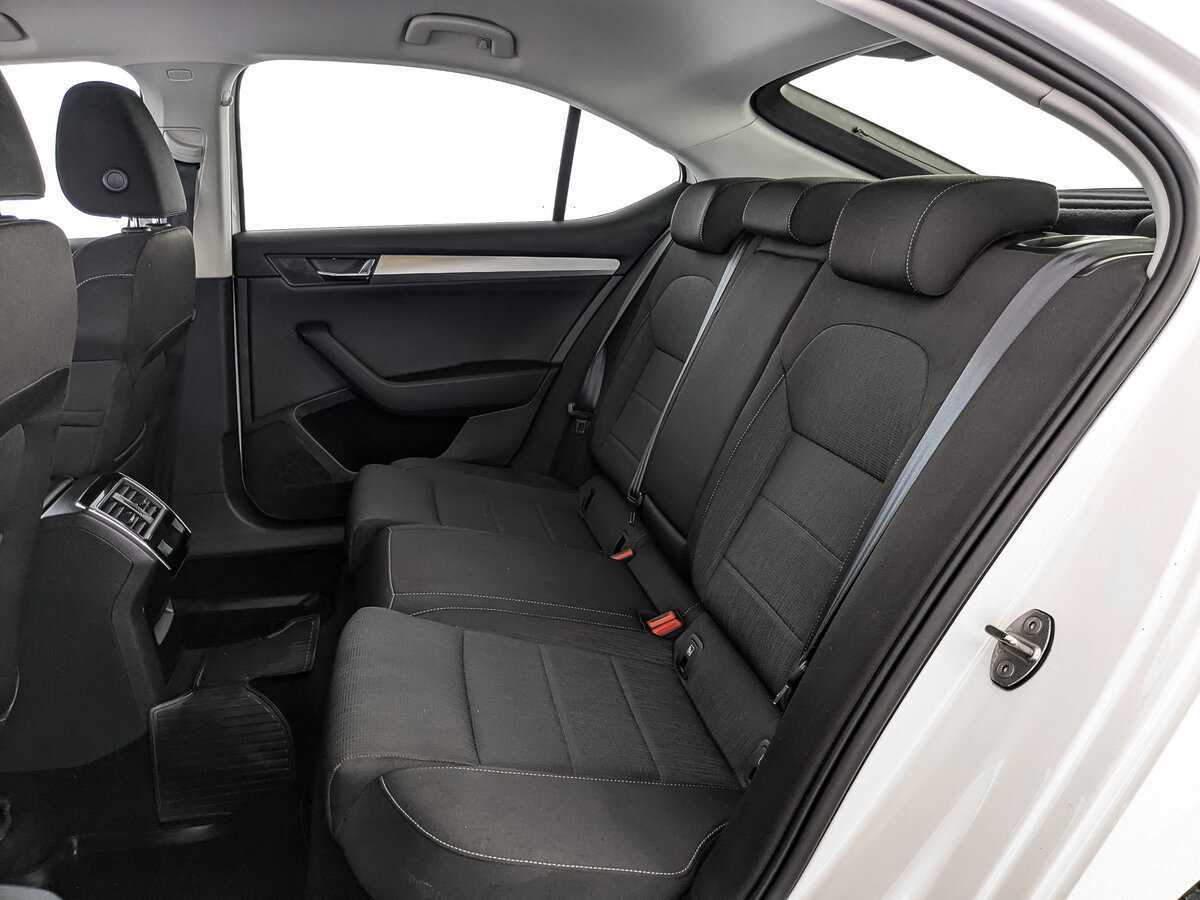 Купить Skoda Superb, 2018, 116 628 км, фото №18