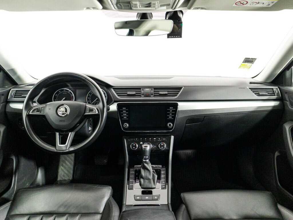 Купить Skoda Superb, 2018, 160 211 км, фото №13