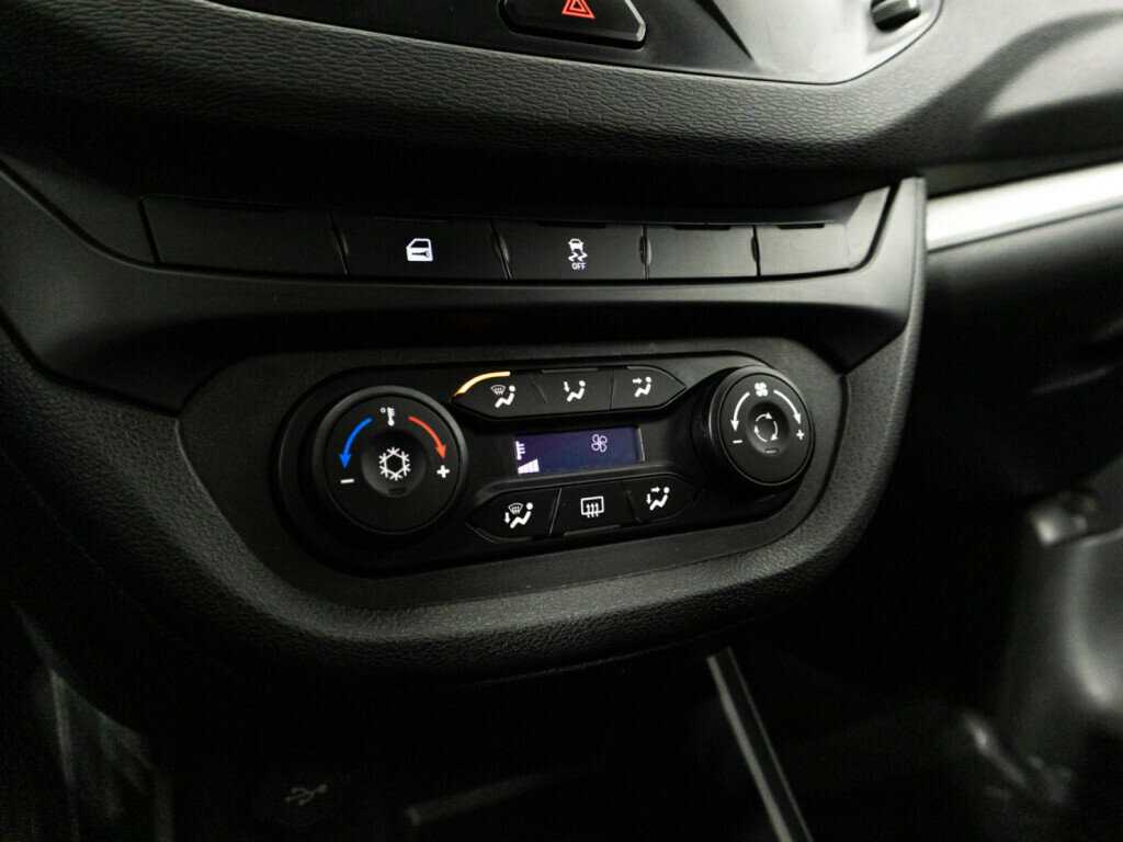 Купить Lada (ВАЗ) Vesta, 2017, 129 456 км, фото №16