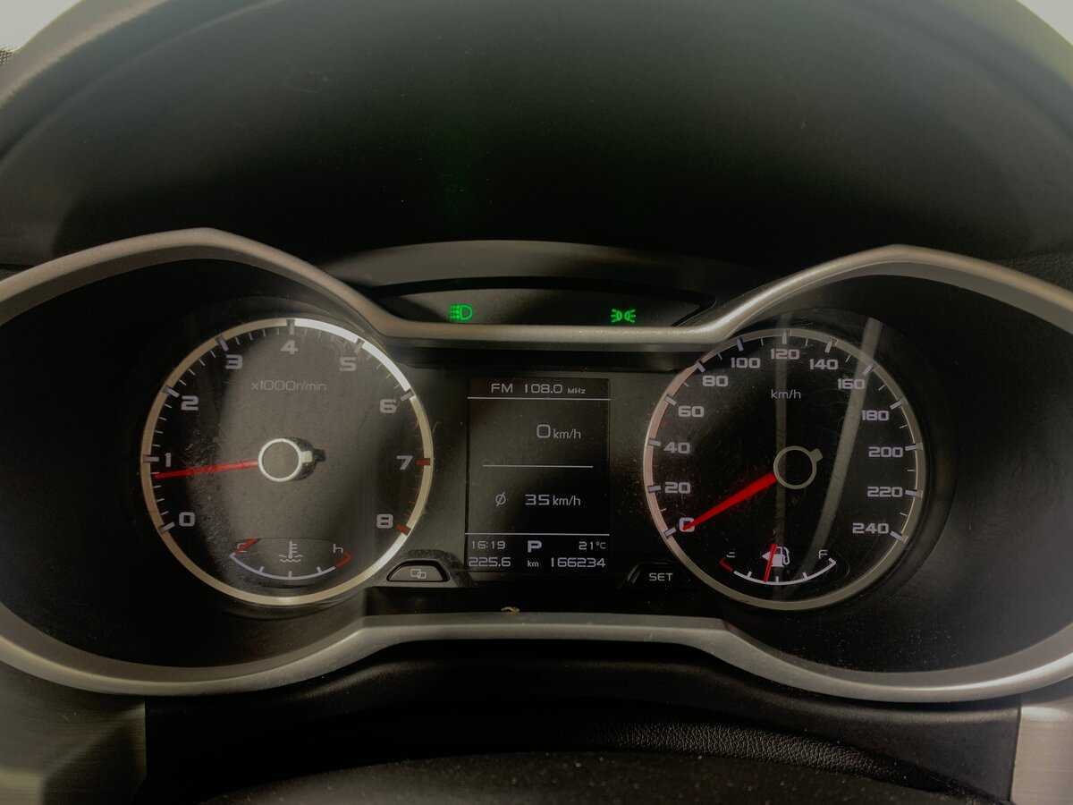 Купить Geely Atlas, 2018, 166 231 км, фото №15