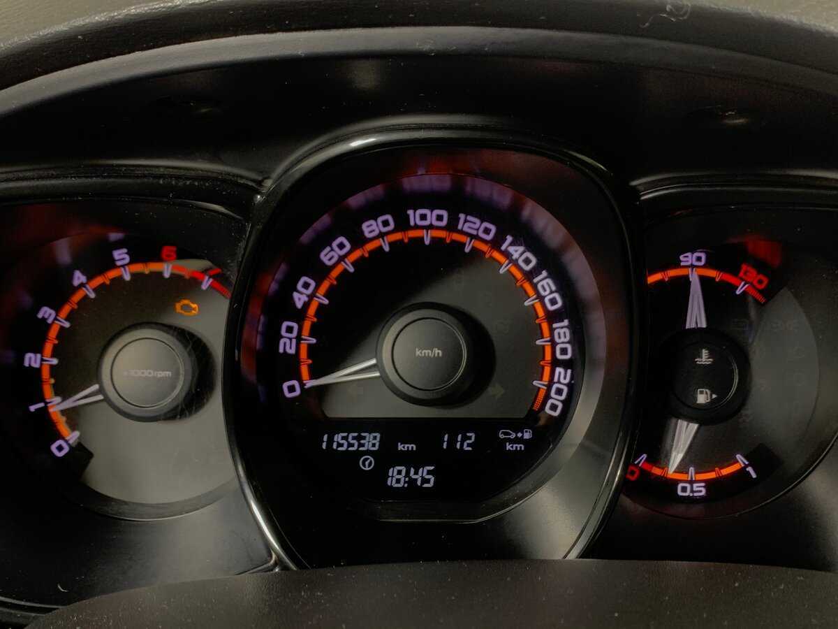 Купить Lada (ВАЗ) Vesta, 2019, 115 536 км, фото №15