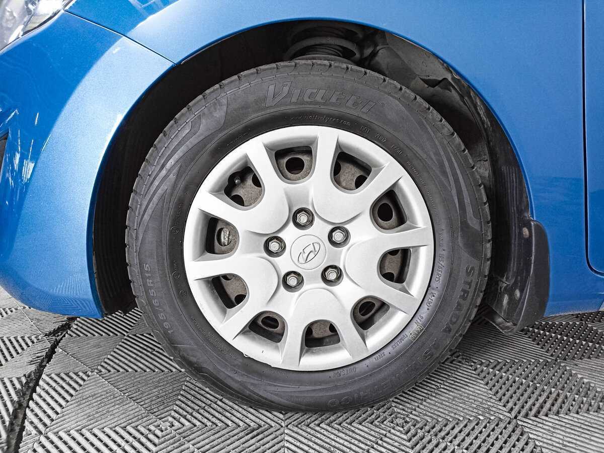 Купить Hyundai i30, 2013, 182 678 км, фото №18