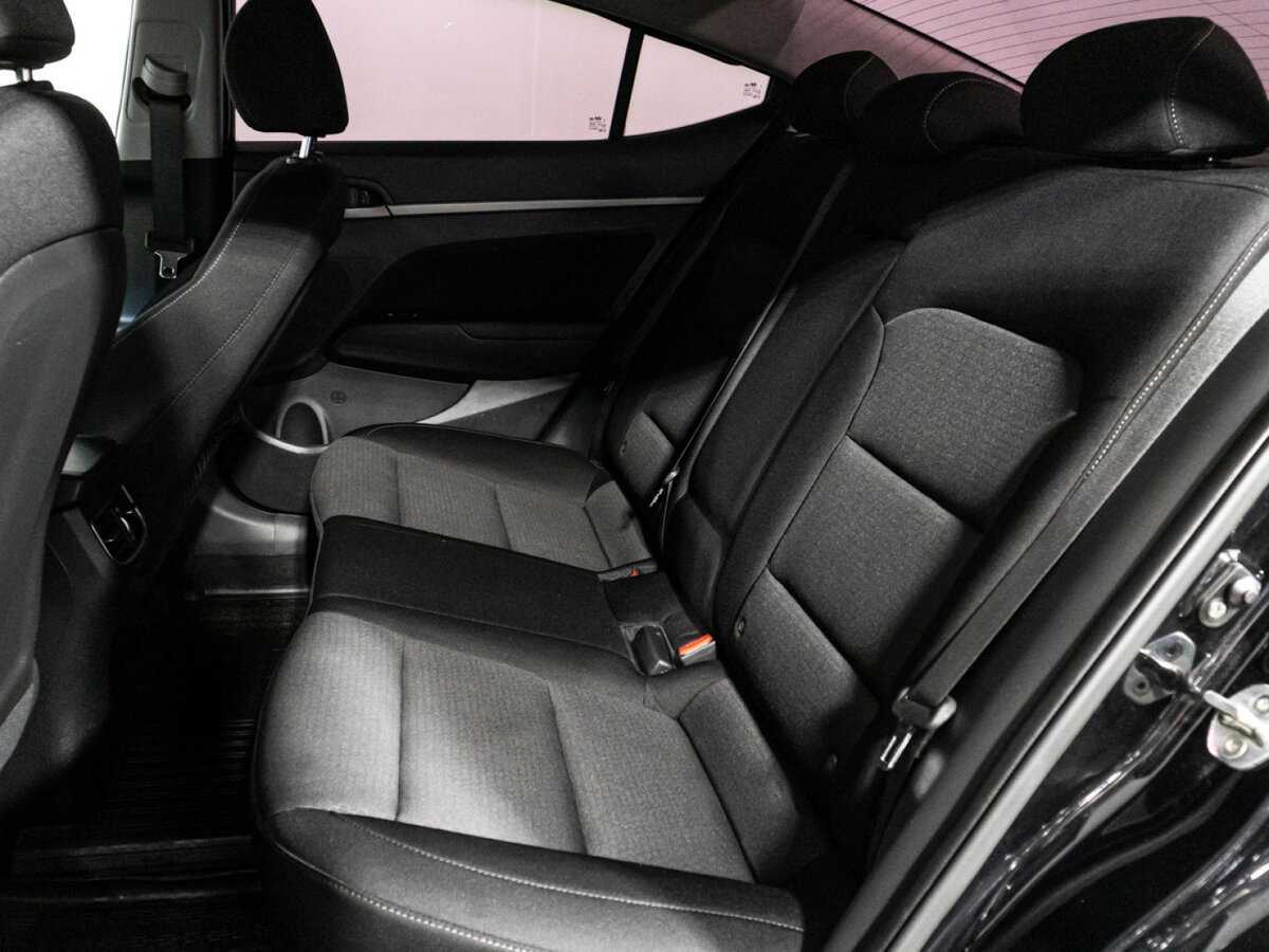 Купить Hyundai Elantra, 2017, 102 852 км, фото №11
