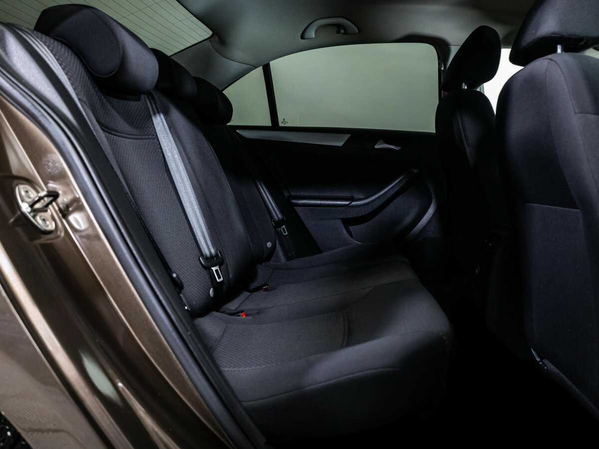 Купить Volkswagen Jetta, 2012, 189 623 км, фото №11