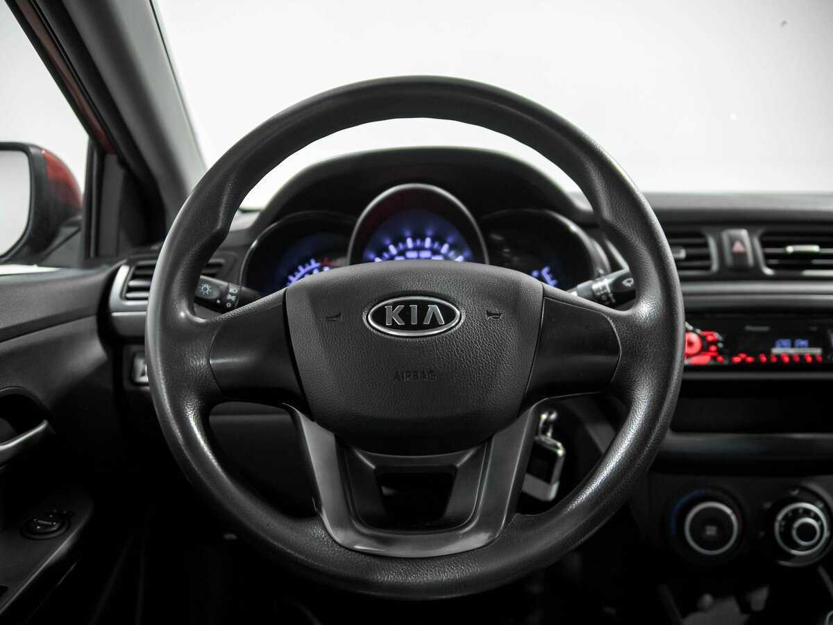 Купить Kia Rio, 2012, 262 000 км, фото №8
