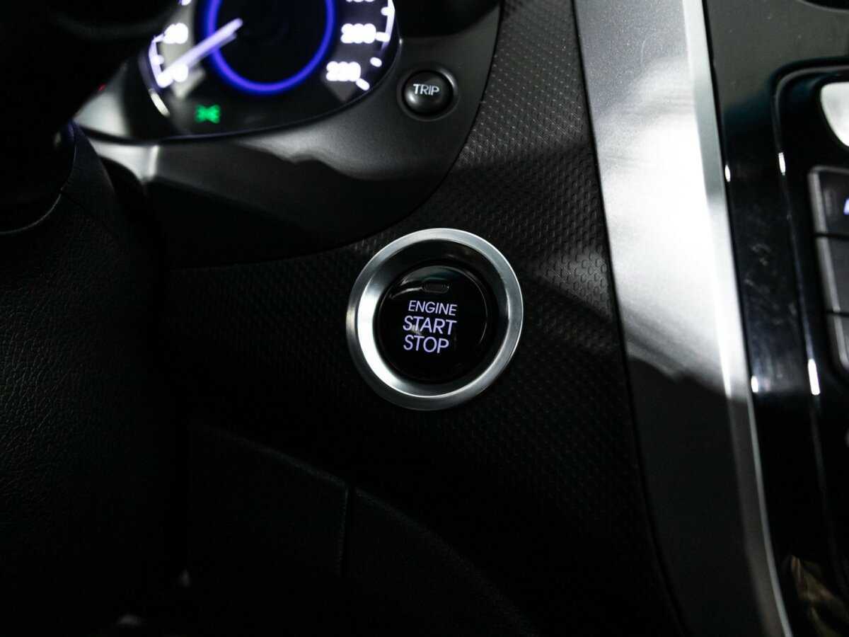 Купить Hyundai Solaris, 2016, 118 872 км, фото №17