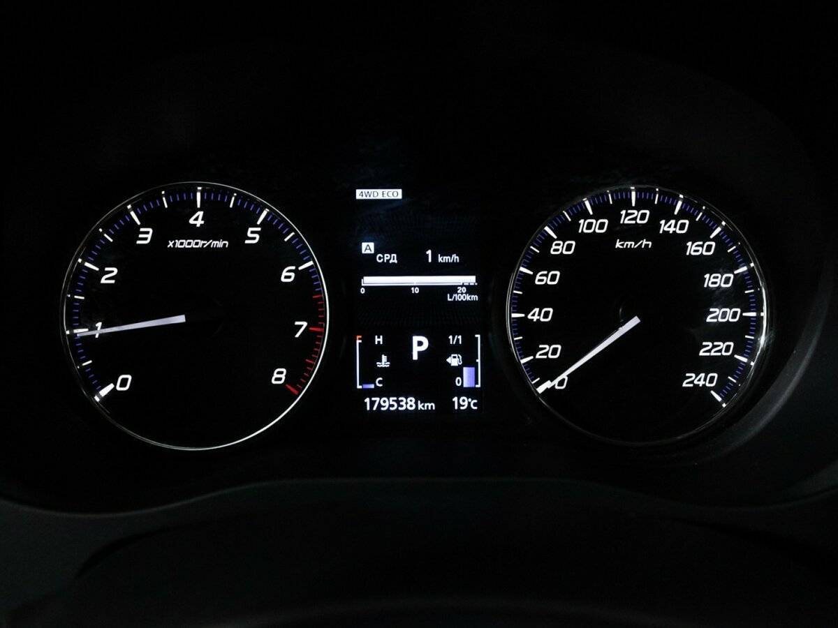 Купить Mitsubishi Outlander, 2016, 179 472 км, фото №12