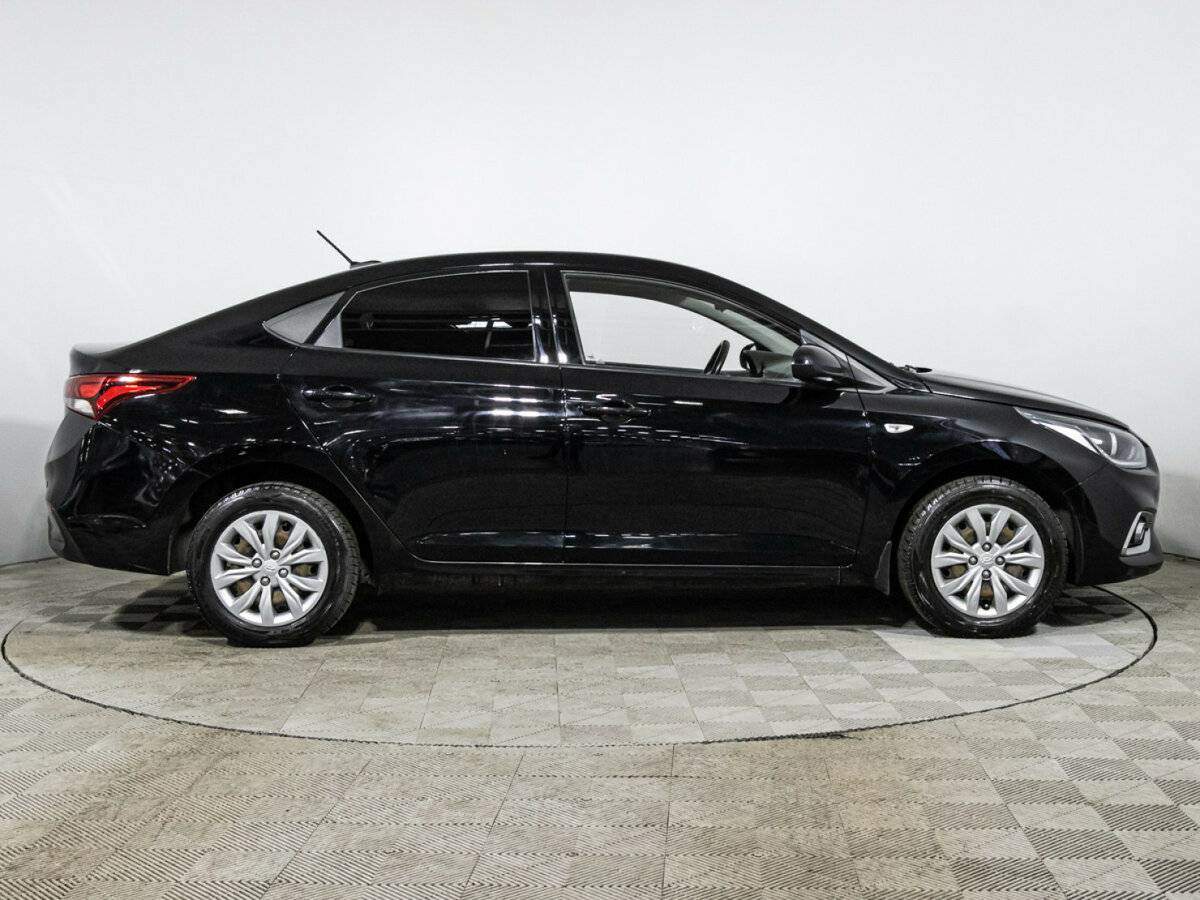 Купить Hyundai Solaris, 2020, 101 424 км, фото №4