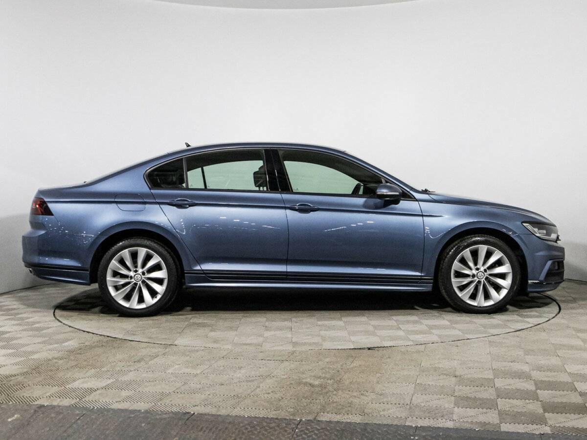 Купить Volkswagen Passat DSG7, 2017, 283 948 км, фото №4