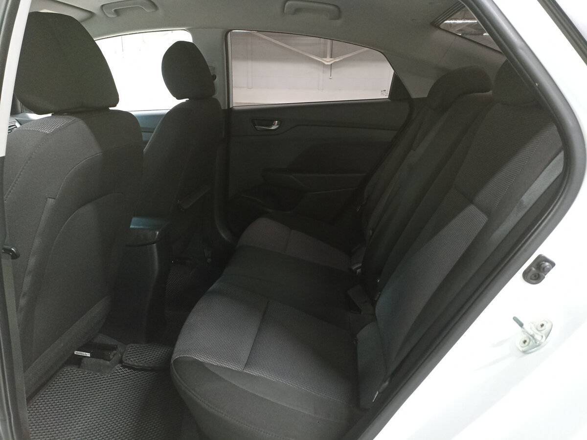 Купить Hyundai Solaris, 2019, 170 002 км, фото №12