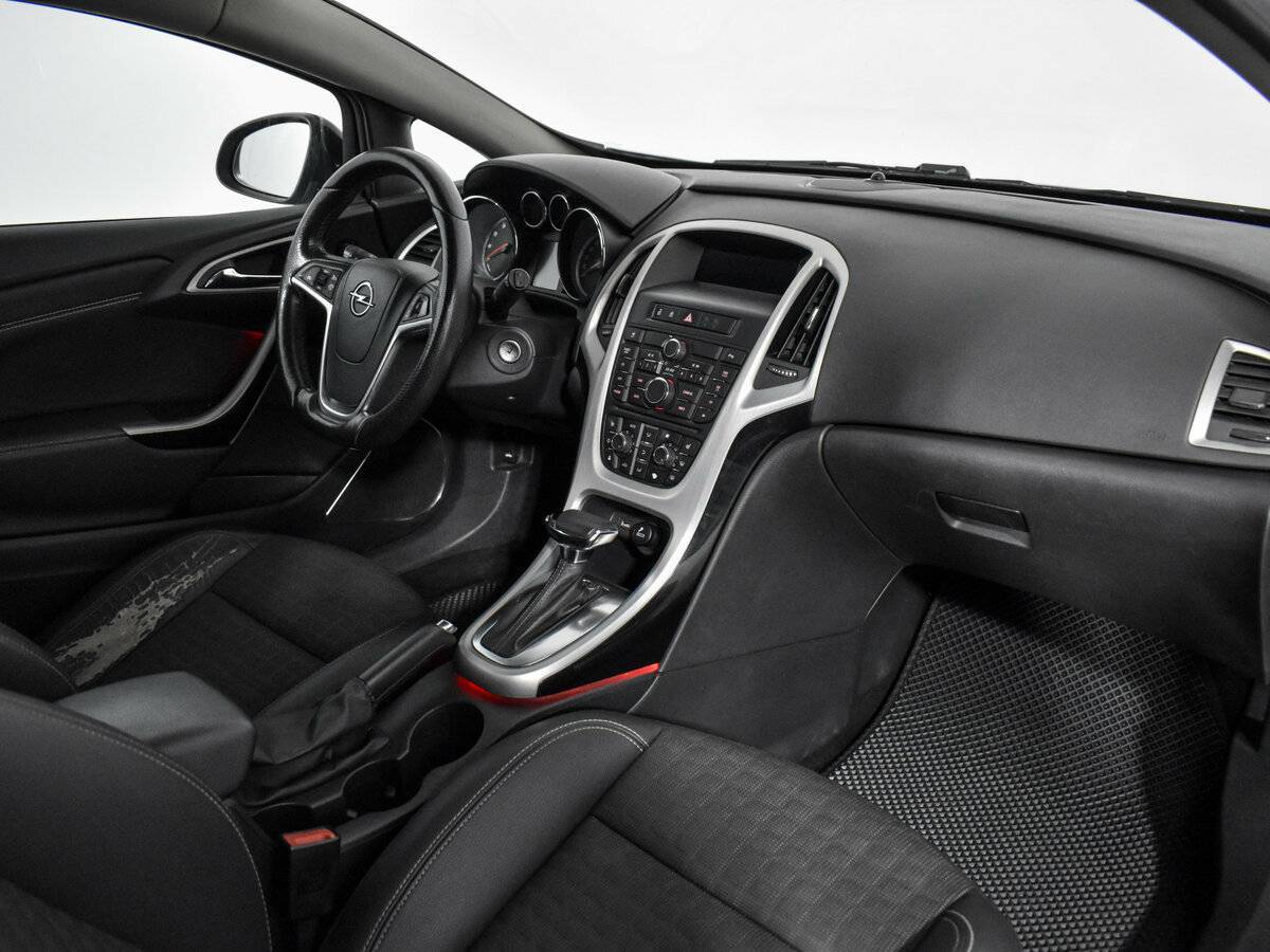 Купить Opel Astra GTC, 2012, 200 110 км, фото №14