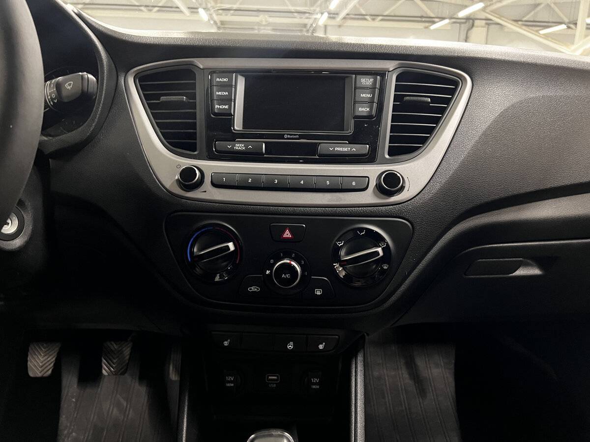 Купить Hyundai Solaris, 2019, 72 695 км, фото №15
