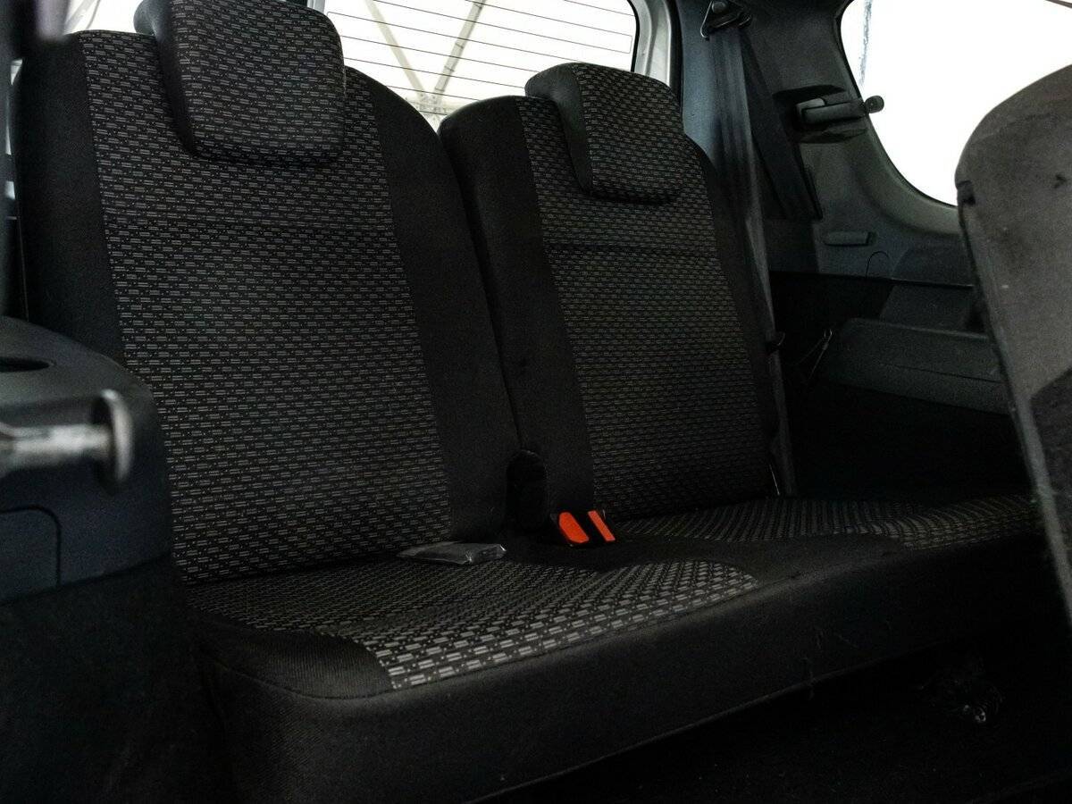 Купить Lada (ВАЗ) Largus, 2014, 90 578 км, фото №11