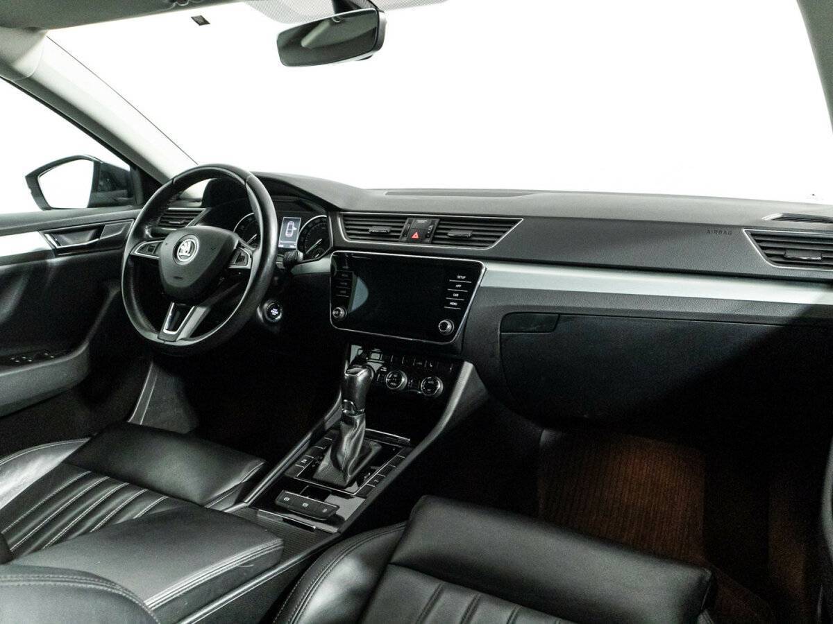 Купить Skoda Superb, 2018, 97 607 км, фото №9