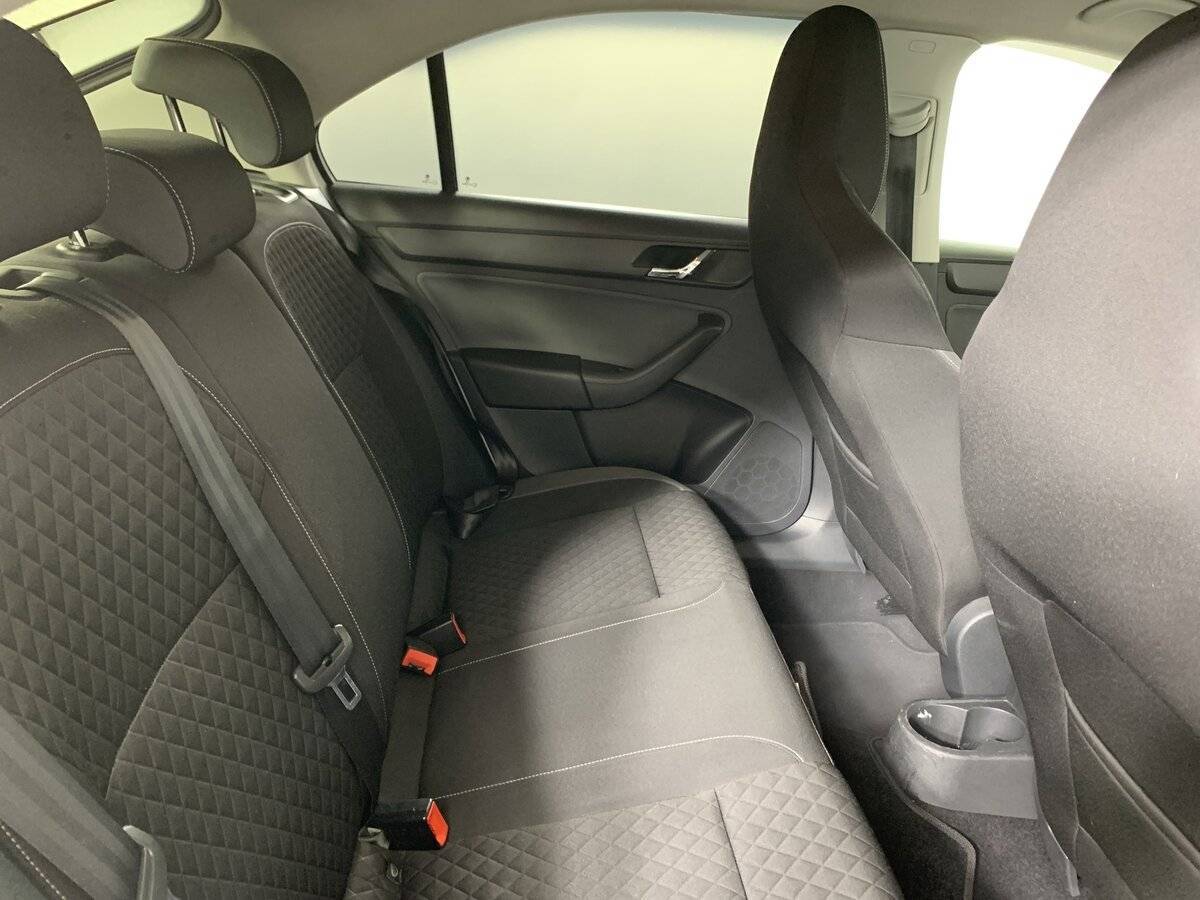 Купить Skoda Rapid, 2016, 244 795 км, фото №17