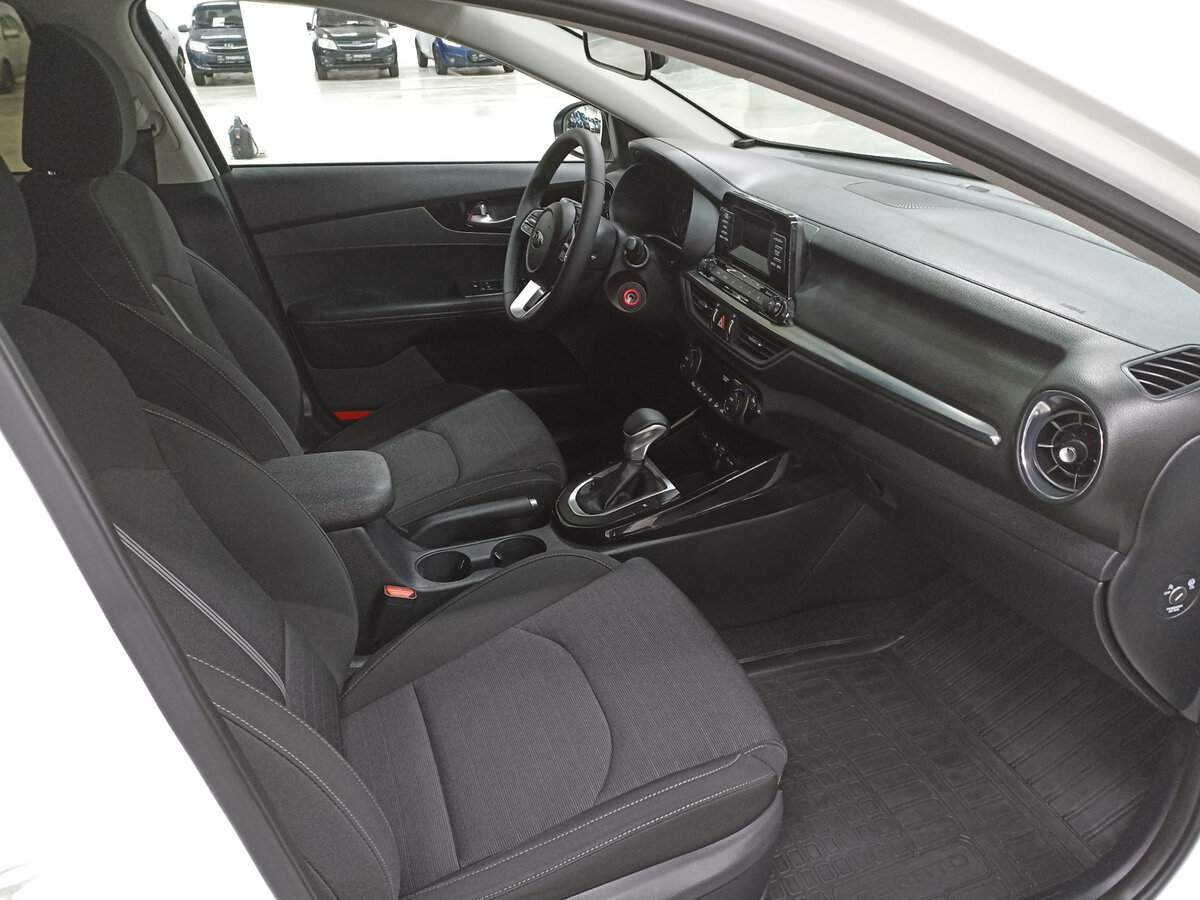 Купить Kia Cerato, 2019, 110 681 км, фото №11