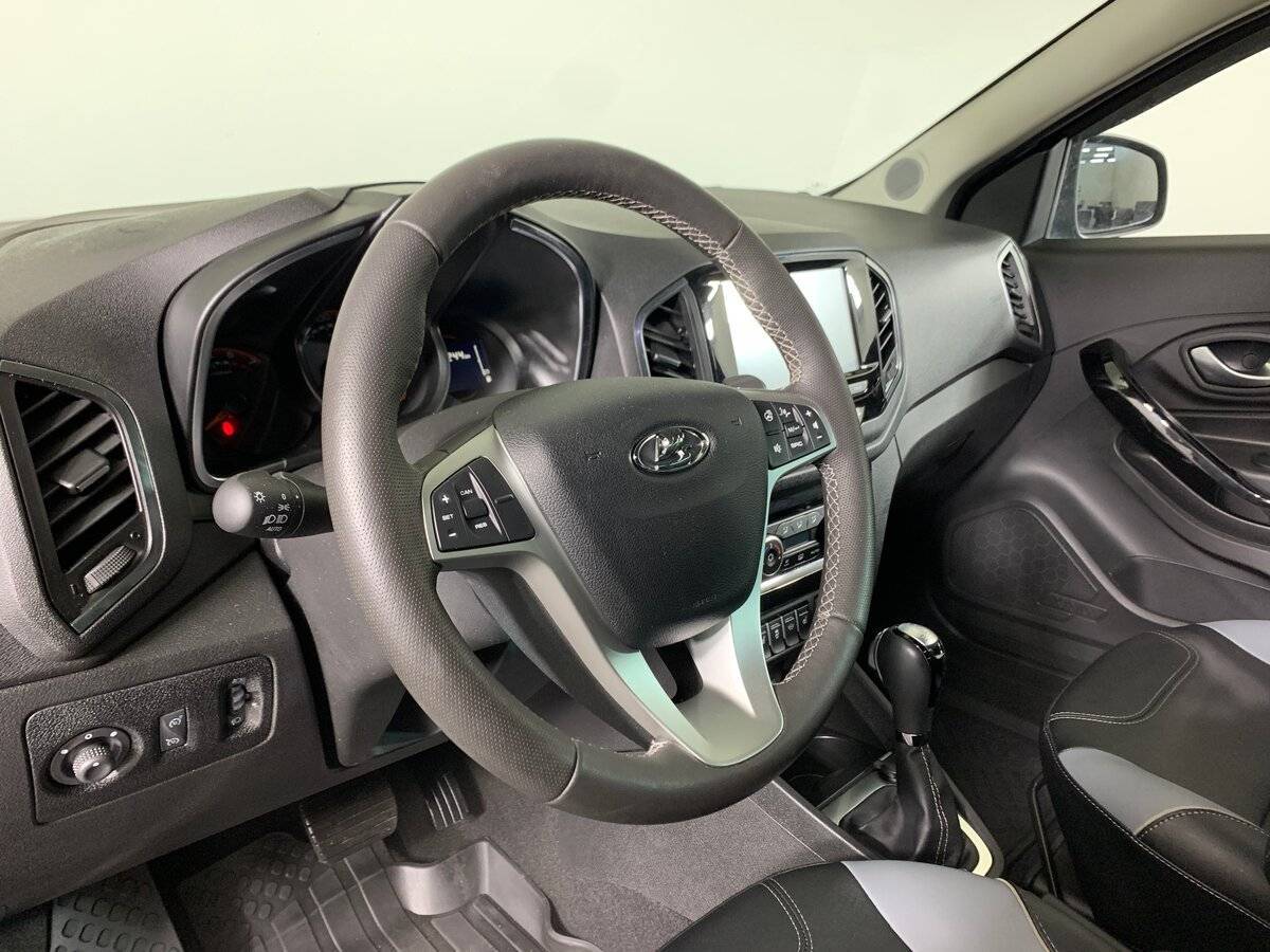 Купить Lada (ВАЗ) XRAY Cross, 2021, 4 240 км, фото №11