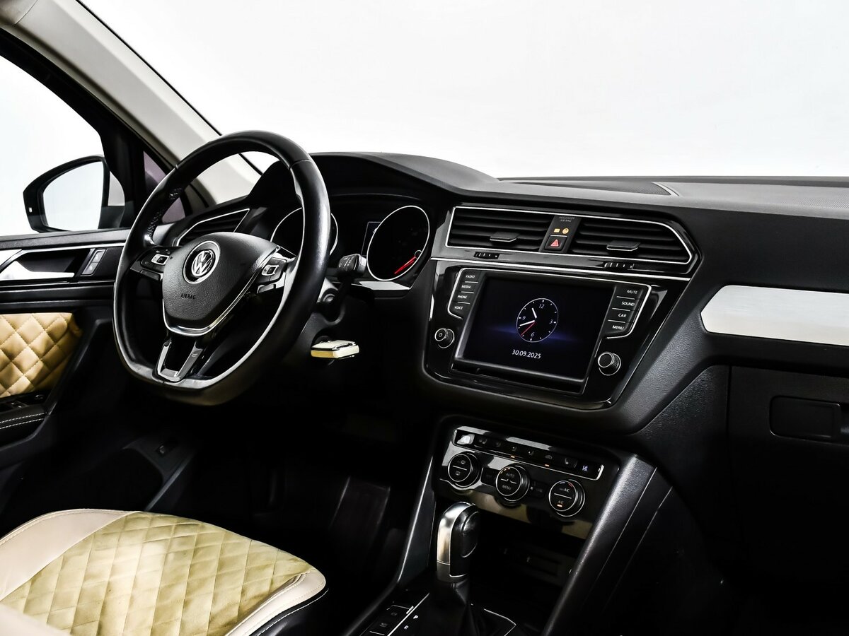 Купить Volkswagen Tiguan II, 2017, 96 000 км, фото №8