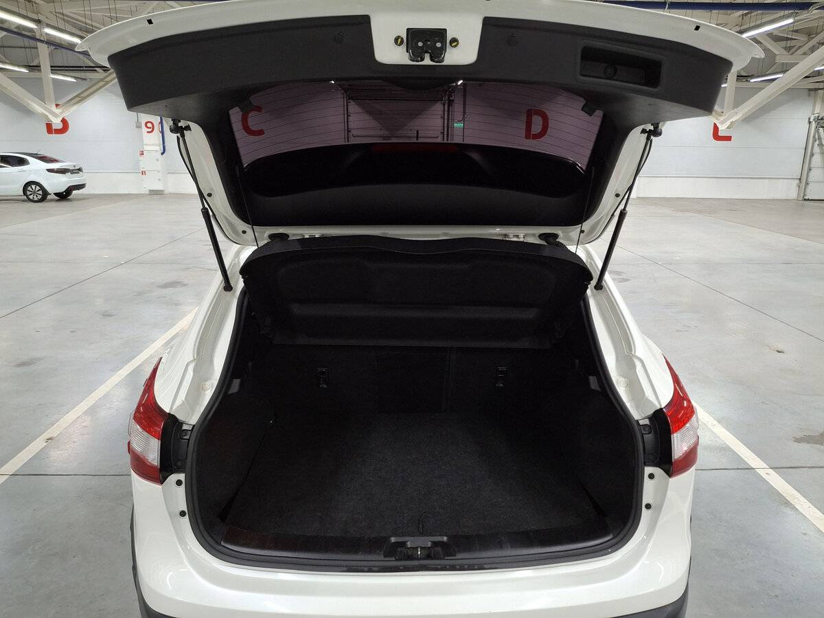 Купить Nissan Qashqai II, 2016, 131 384 км, фото №10