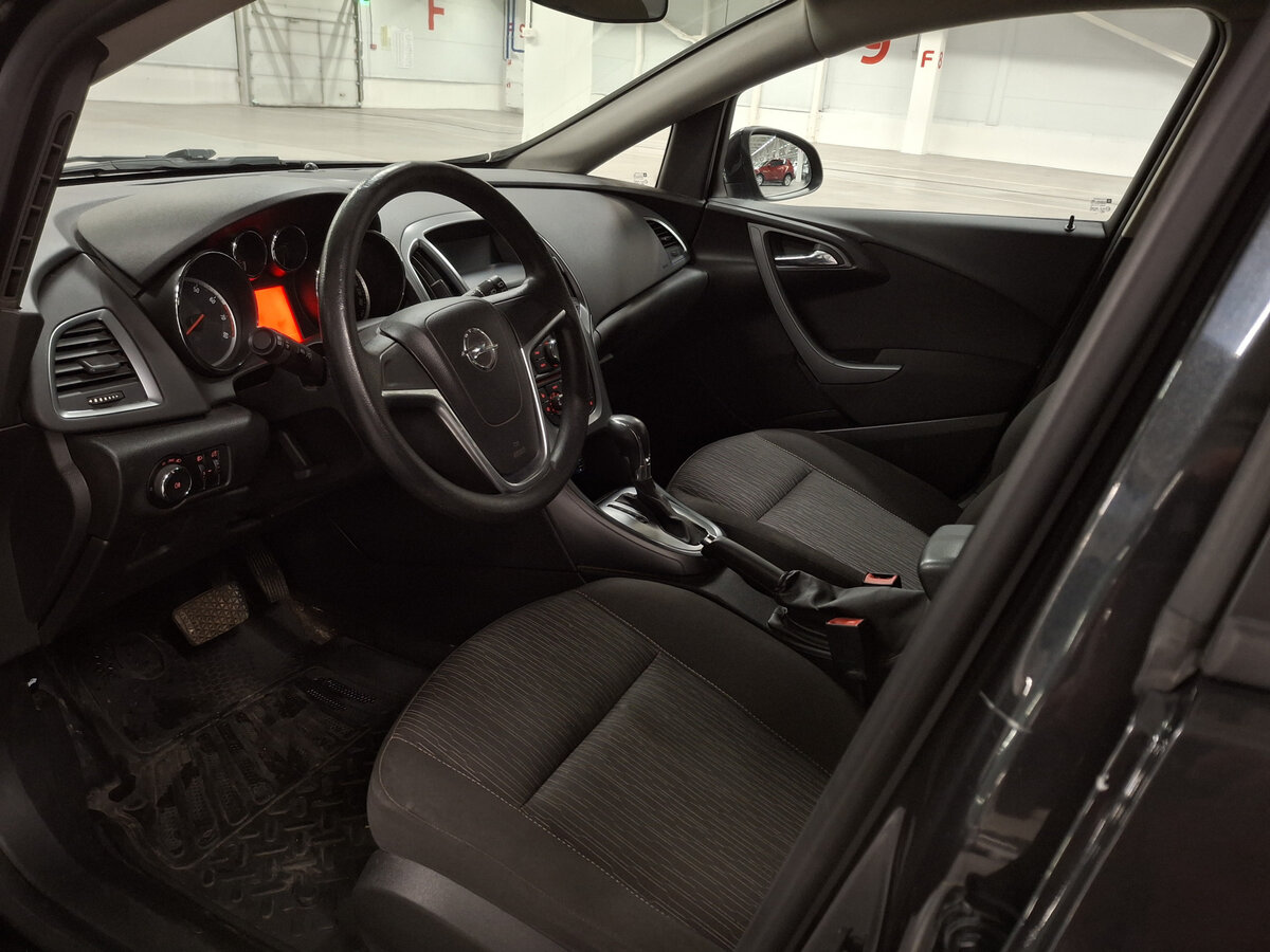 Купить Opel Astra J Рестайлинг, 2013, 173 682 км, фото №15